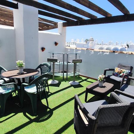 Puerto Marina Luxury Apartment With Sea Views 贝纳尔马德纳 外观 照片