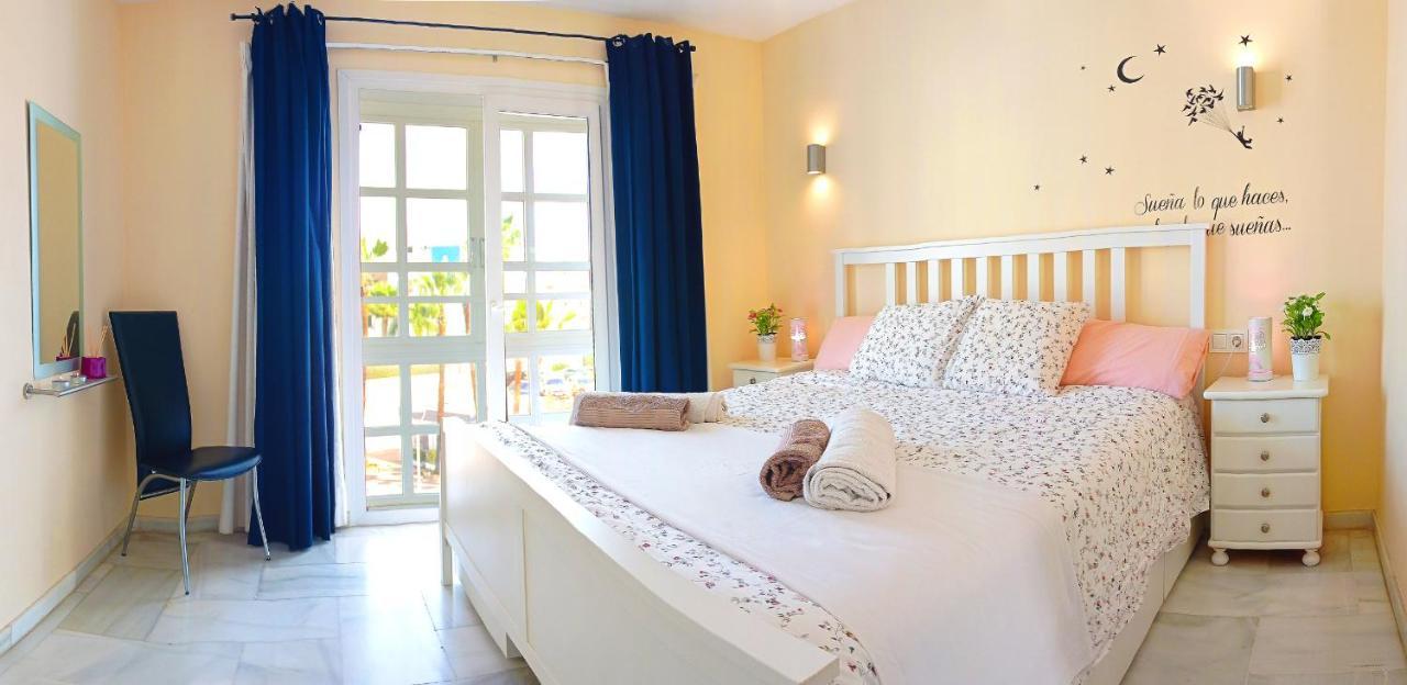 Puerto Marina Luxury Apartment With Sea Views 贝纳尔马德纳 外观 照片