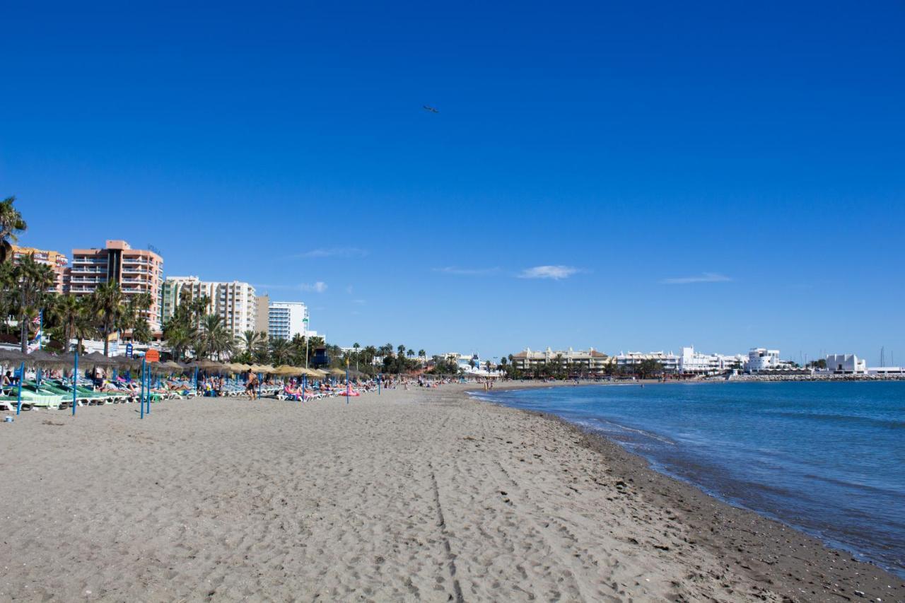 Puerto Marina Luxury Apartment With Sea Views 贝纳尔马德纳 外观 照片