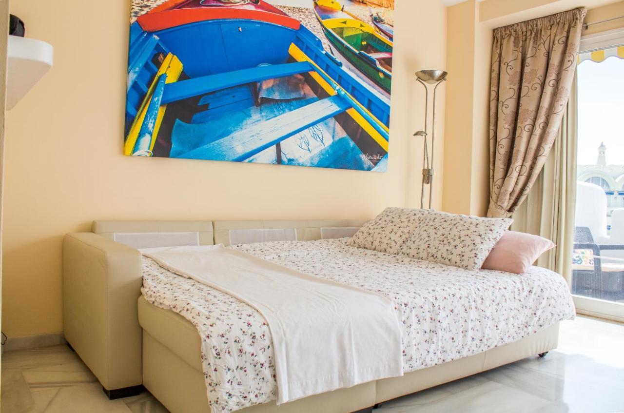 Puerto Marina Luxury Apartment With Sea Views 贝纳尔马德纳 外观 照片