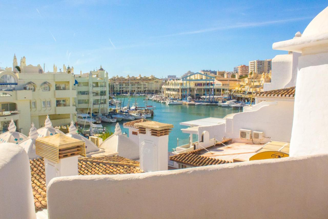 Puerto Marina Luxury Apartment With Sea Views 贝纳尔马德纳 外观 照片