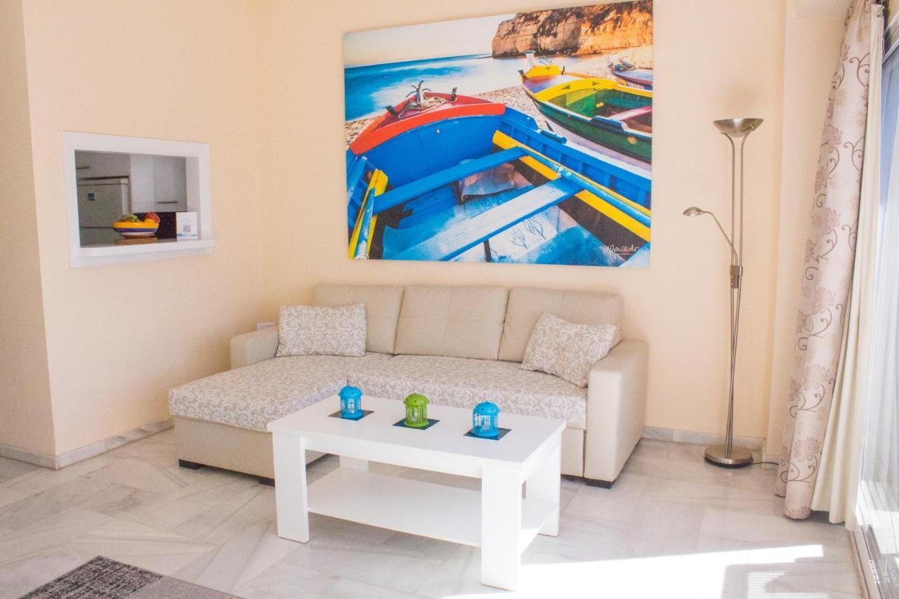 Puerto Marina Luxury Apartment With Sea Views 贝纳尔马德纳 外观 照片